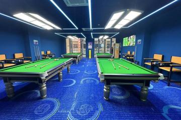 自助台球厅在创业中的优劣势分析